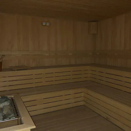 Comfortable Modern 5_star *